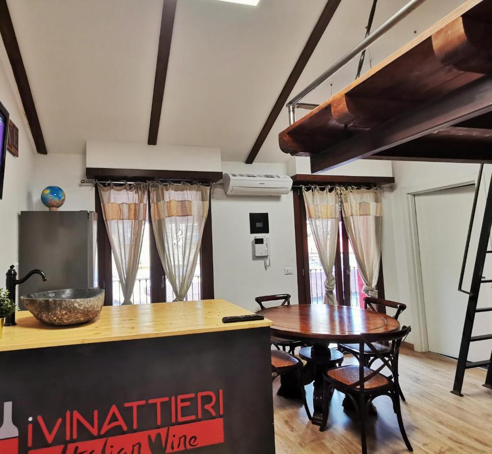 Regis B&B Appartamenti Centro Storico Chivasso Dış mekan fotoğraf