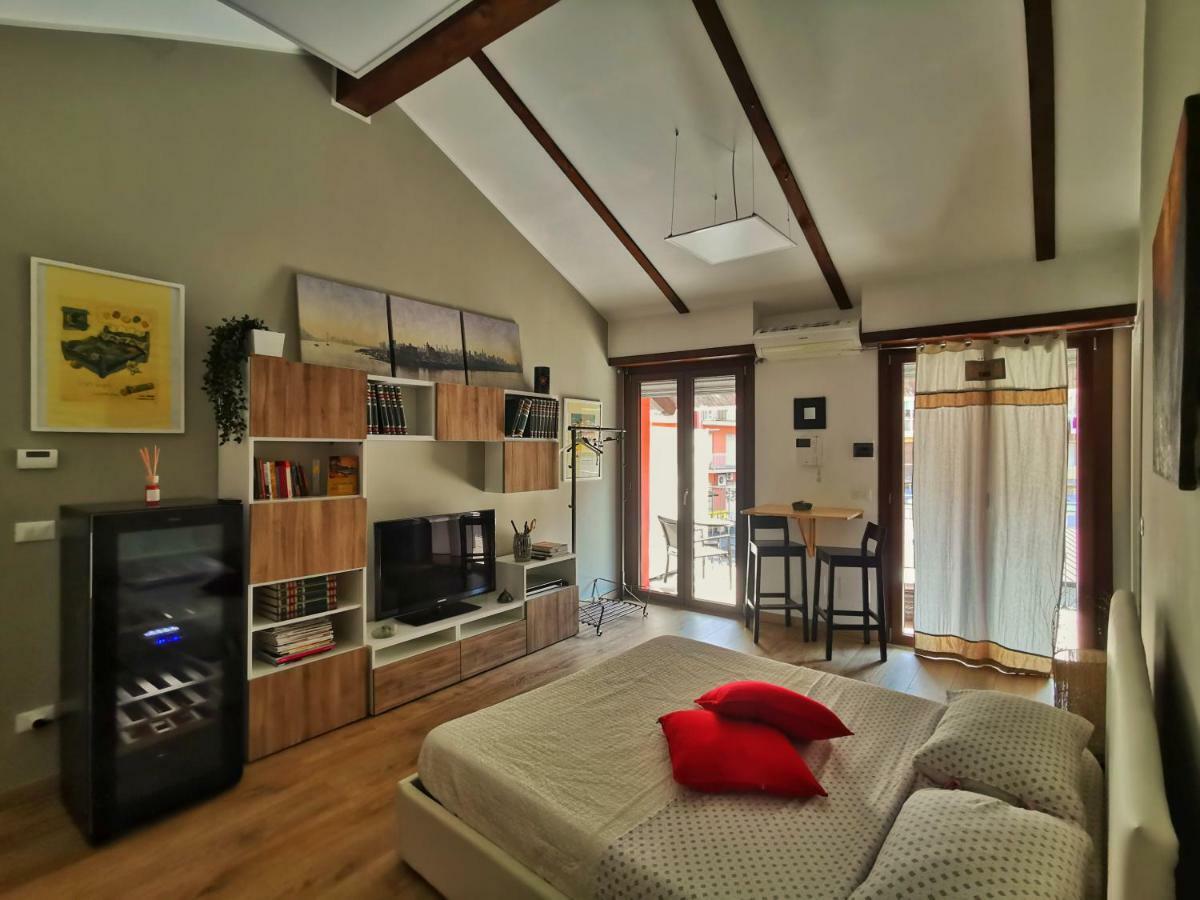 Regis B&B Appartamenti Centro Storico Chivasso Dış mekan fotoğraf
